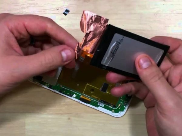 Замена экрана, аккумулятора и камеры смартфона своими силами пошаговое руководство
